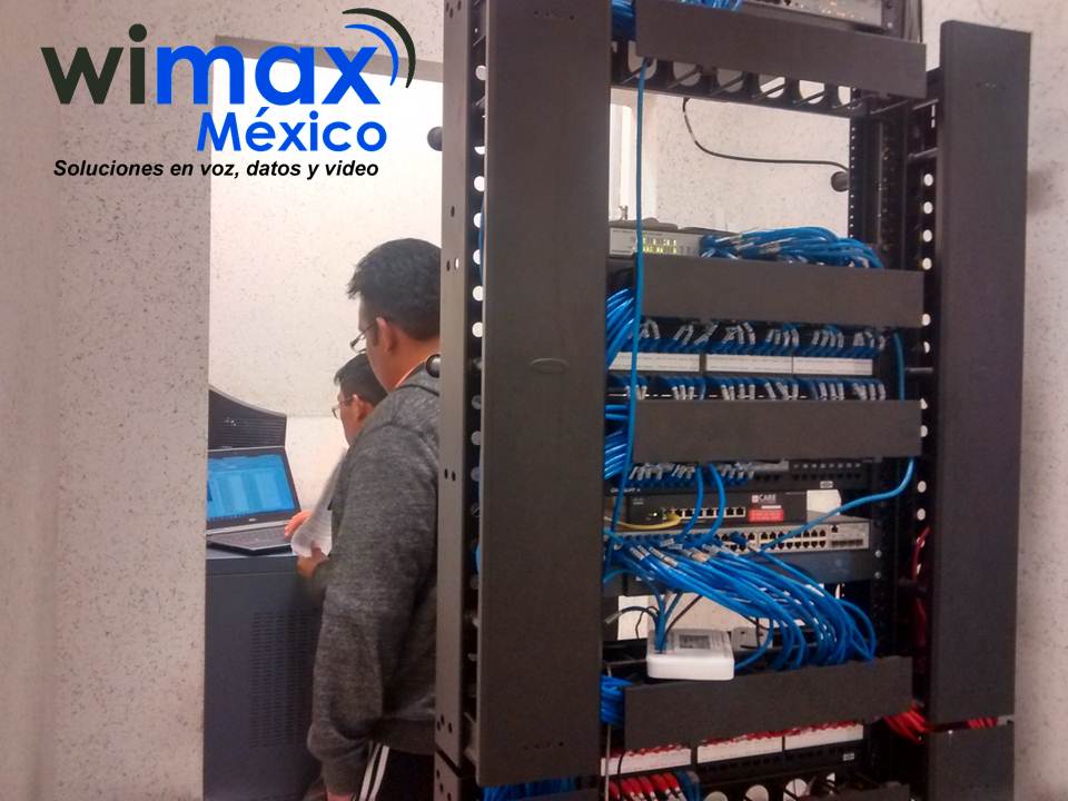 Infraestructura de red y rack de comunicaciones